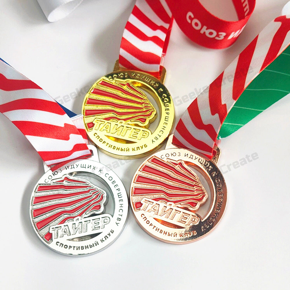 Custom Soft Enamel Awards Medal Sports Emblem Medallion with Ribbon