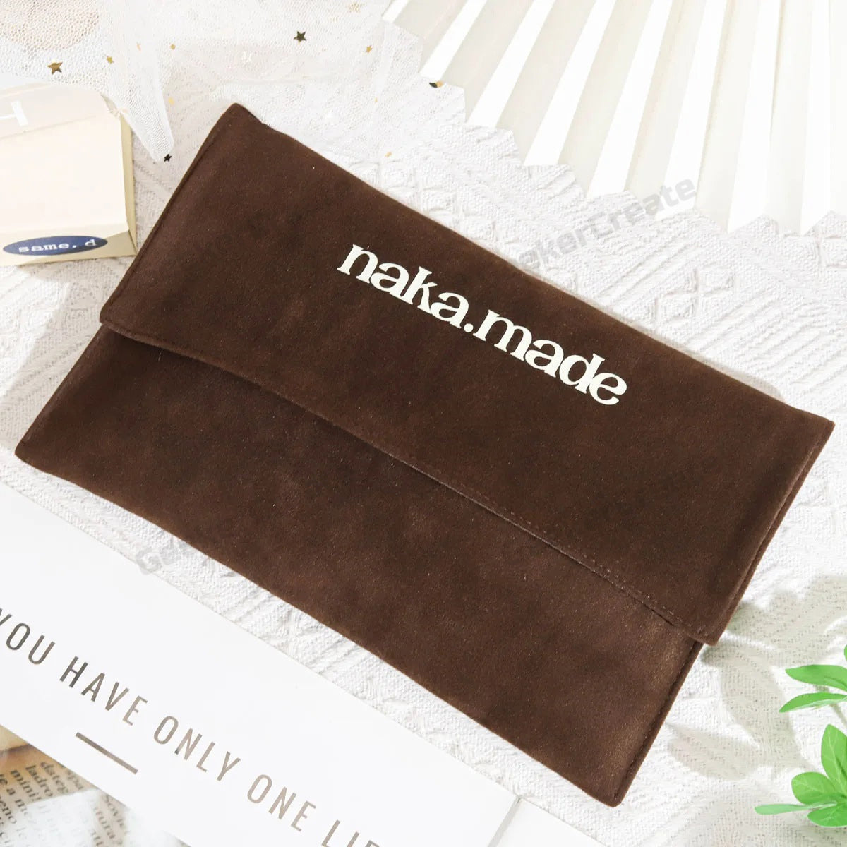 Custom Velvet Envelope Pouch Flap Makeup Bags Wedding Gifts Package