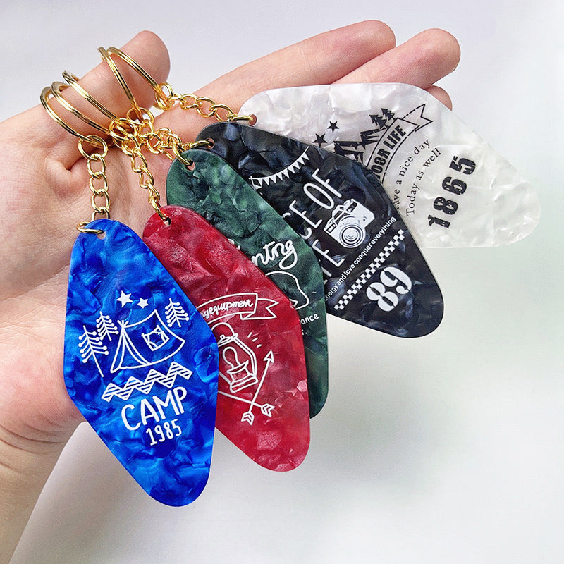 Custom Vintage Acrylic Keychains Glitter Motel Keytag with Your Logo