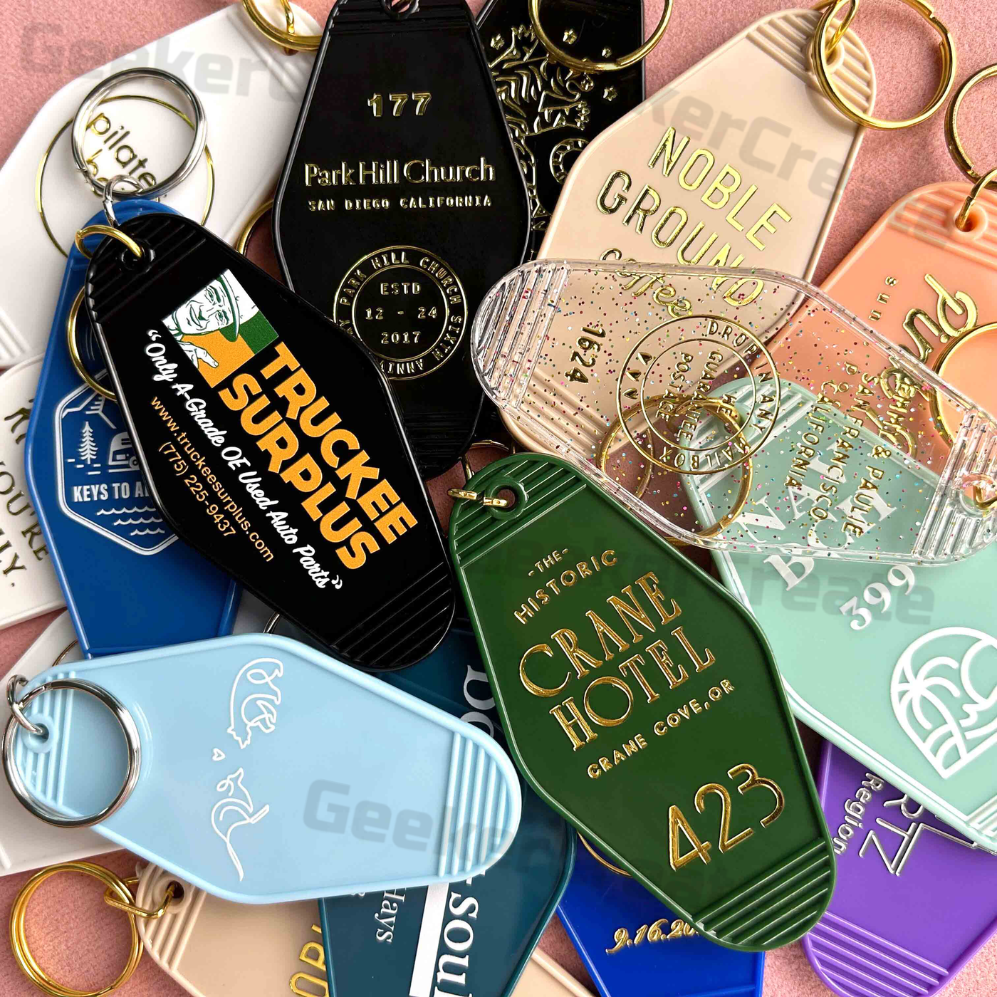 Custom Gold Foil Stamped Vintage Plastic Hotel Motel Key Tag Keychains ...