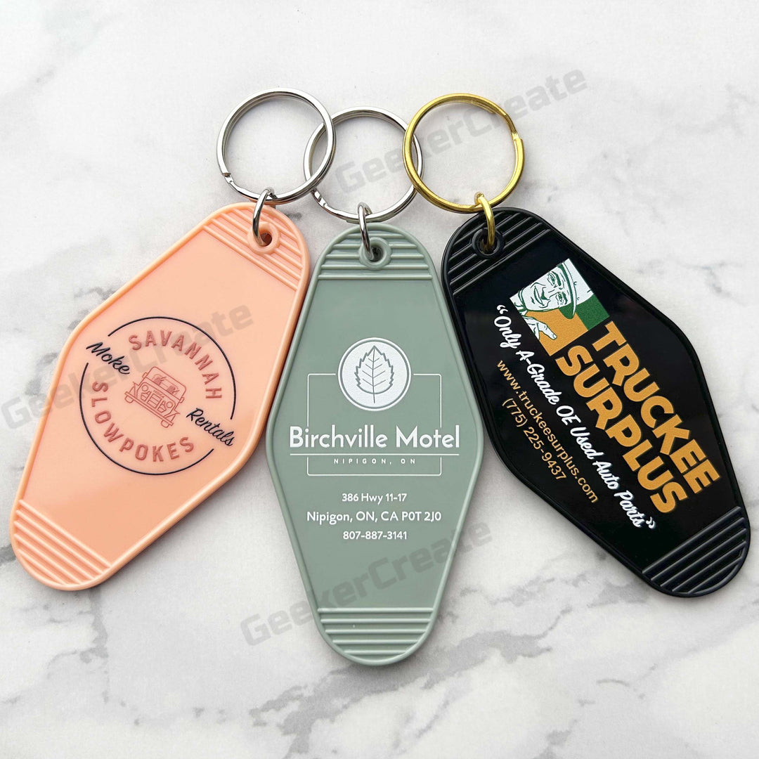 Custom Logo Retro Plastic Tag Keychains For Business Hotel Motel Luggage